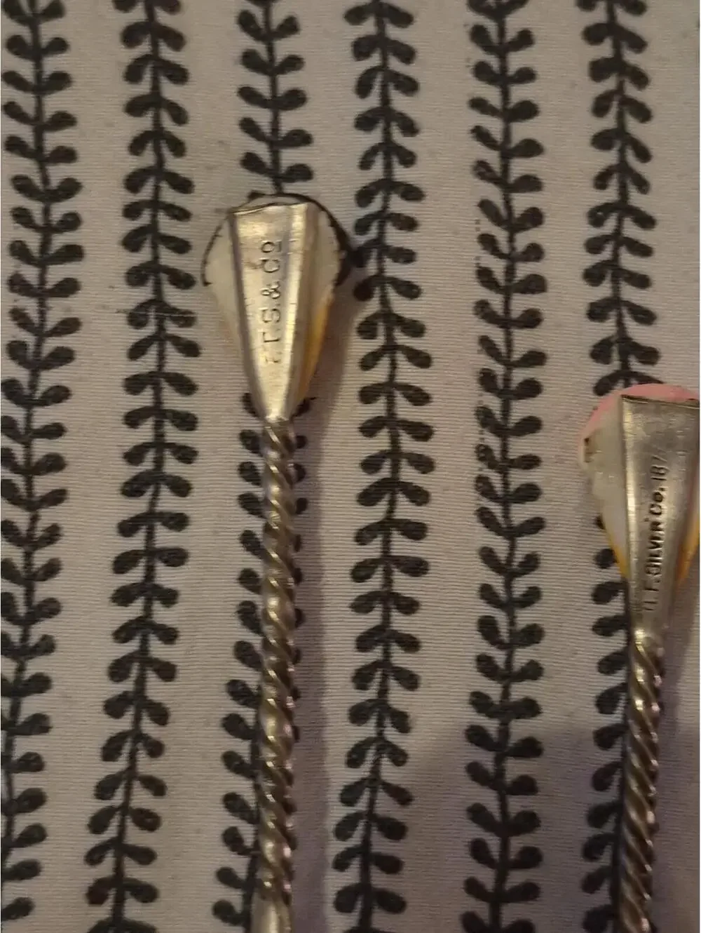 Vintage GTS & Co Silver Spoon Twisted Handle Ice Cream Cone Spoon 3.5